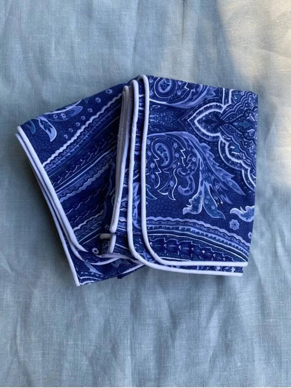 Set of 2 Lauren Ralph Lauren blue white cotton Putney Paisley standard shams